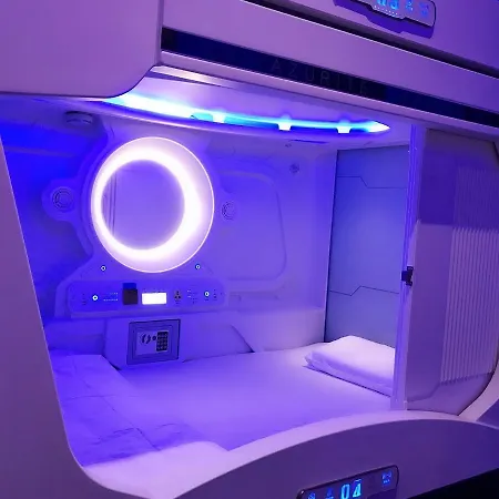 Atlantis Pods @ Little India Hotel